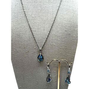 NEW Blue Glass Gemstone Silver Tone Drop Earrings Teardrop Pendant Jewelry Set